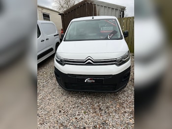 Used Citroen Berlingo 2021 for sale - 77766843: Photo