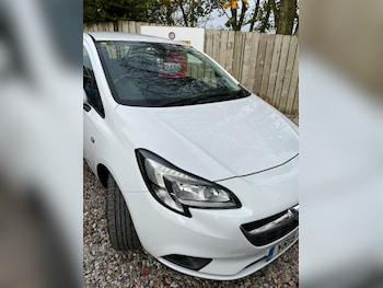 Vauxhall - Corsa