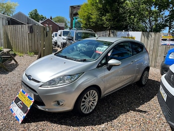 Used Ford Fiesta 2011 for sale - 79011050: Photo