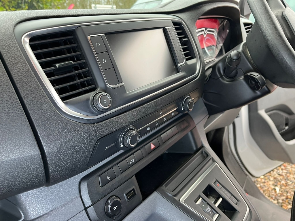 Used Vauxhall Vivaro 2022 for sale - 77573050: Photo 16