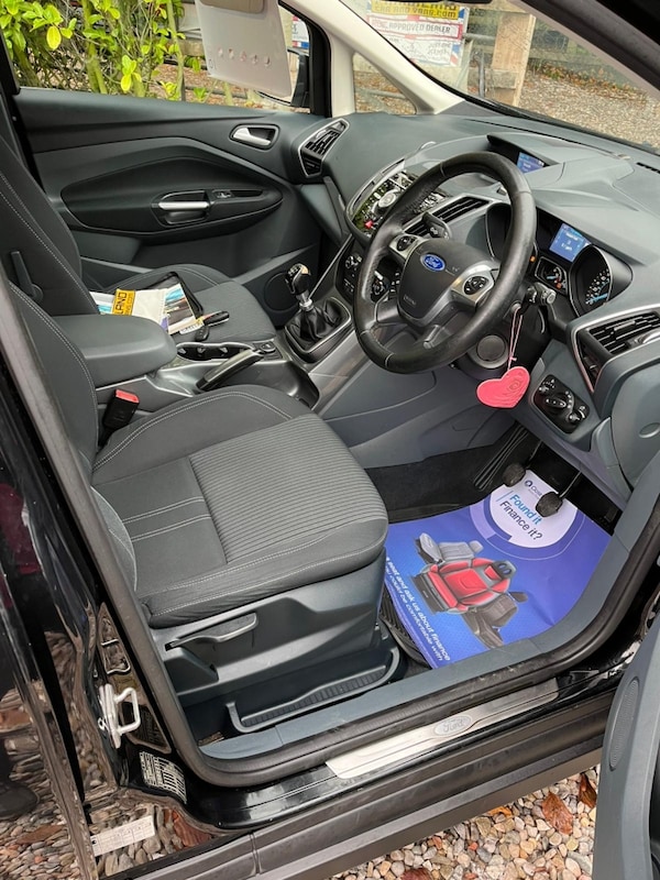 Used Ford Grand C-Max 2014 for sale - 76265002: Photo 15