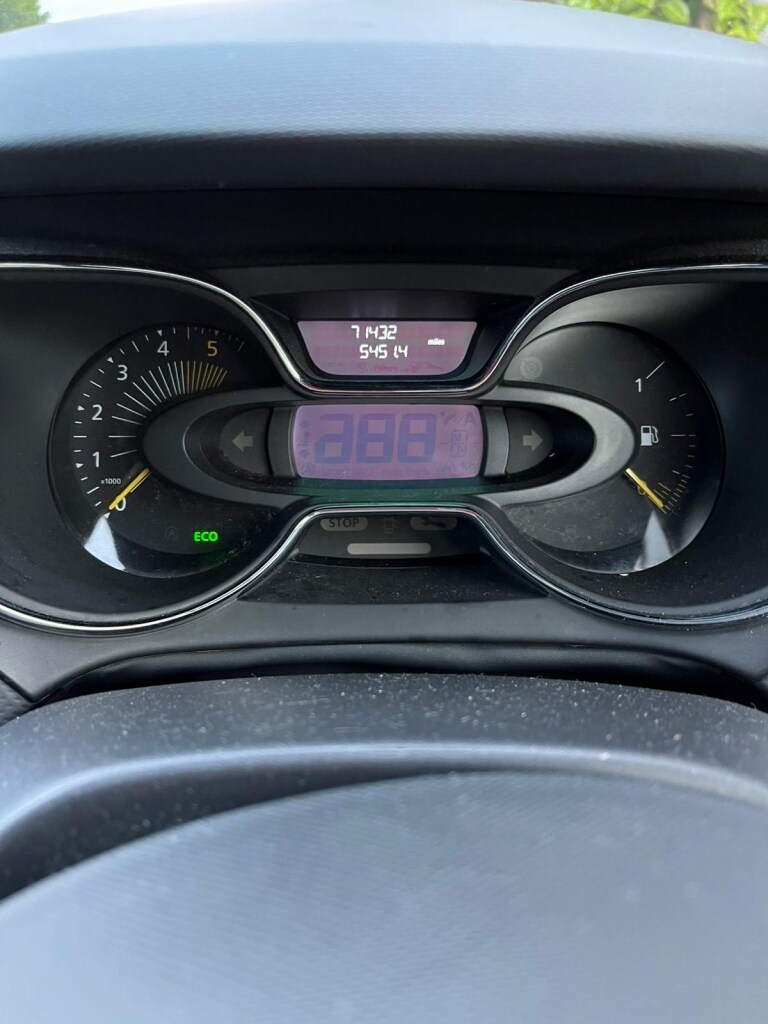 Used Renault Captur 2014 for sale - 77766853: Photo 8