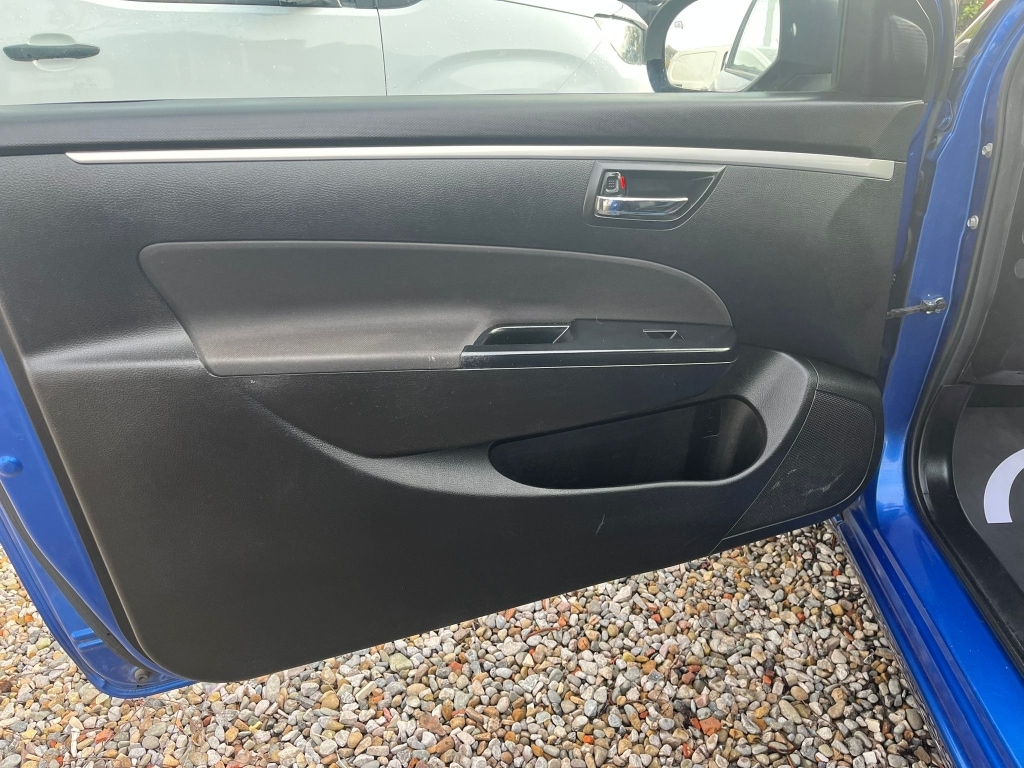 Used Suzuki Swift 2014 for sale - 77573051: Photo 8