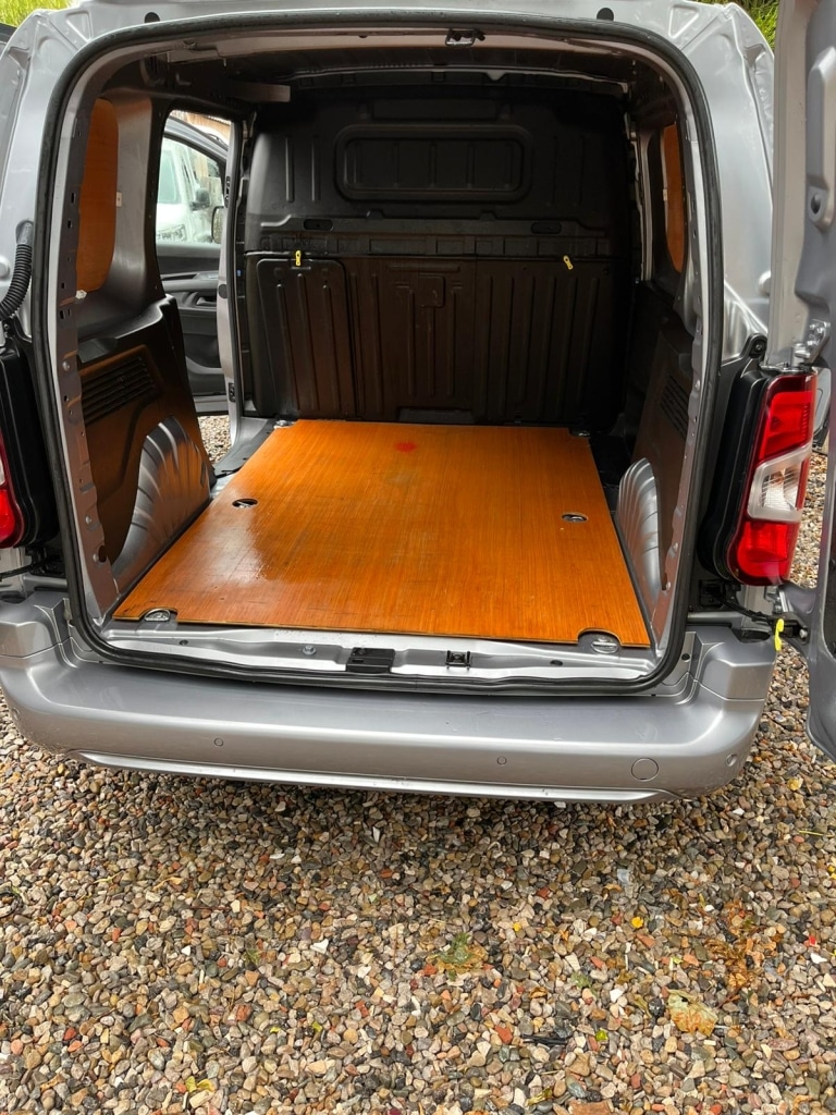 Used Peugeot Partner 2022 for sale - 76749253: Photo 16