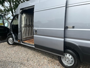Used Peugeot Boxer 2022 for sale - 75872662: Photo