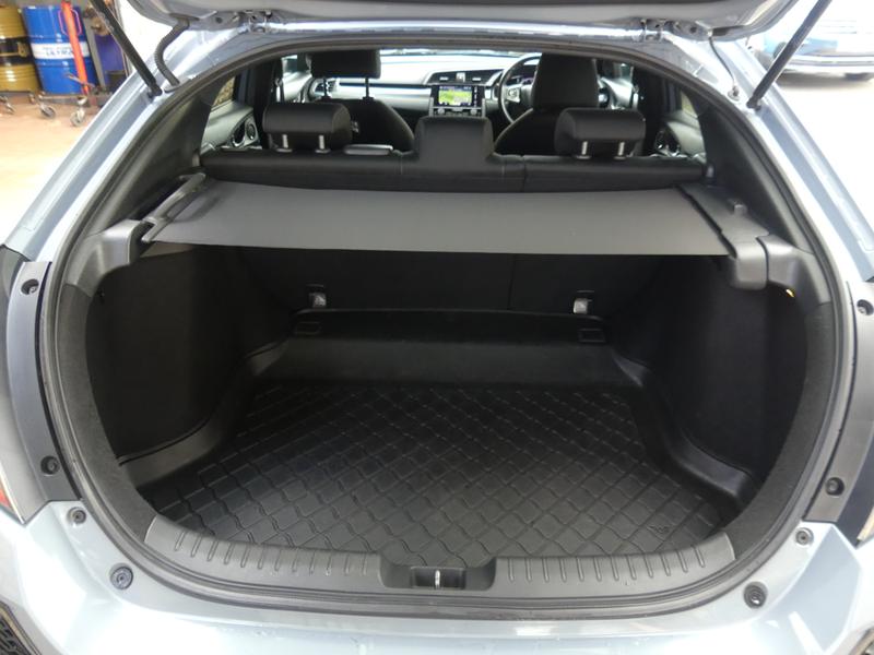 Used Honda Civic 2017 for sale - 78087793: Photo 20