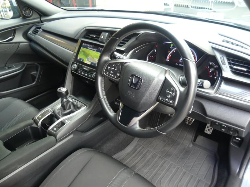 Used Honda Civic 2017 for sale - 78087793: Photo 21