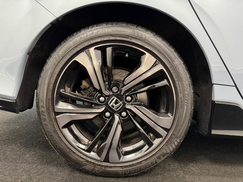 Used Honda Civic 2017 for sale - 78087793: Photo 32