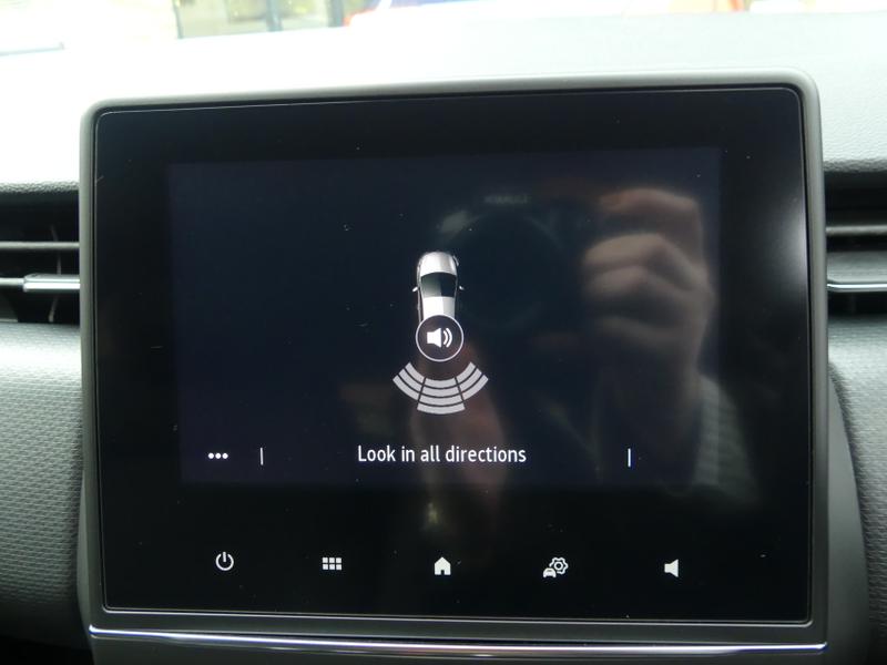 Used Renault Clio 2020 for sale - 76531134: Photo 22