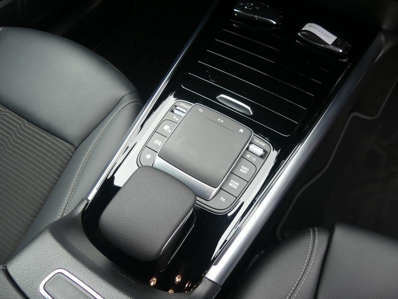 Used Mercedes-Benz GLA 2022 for sale - 75751885: Photo 31