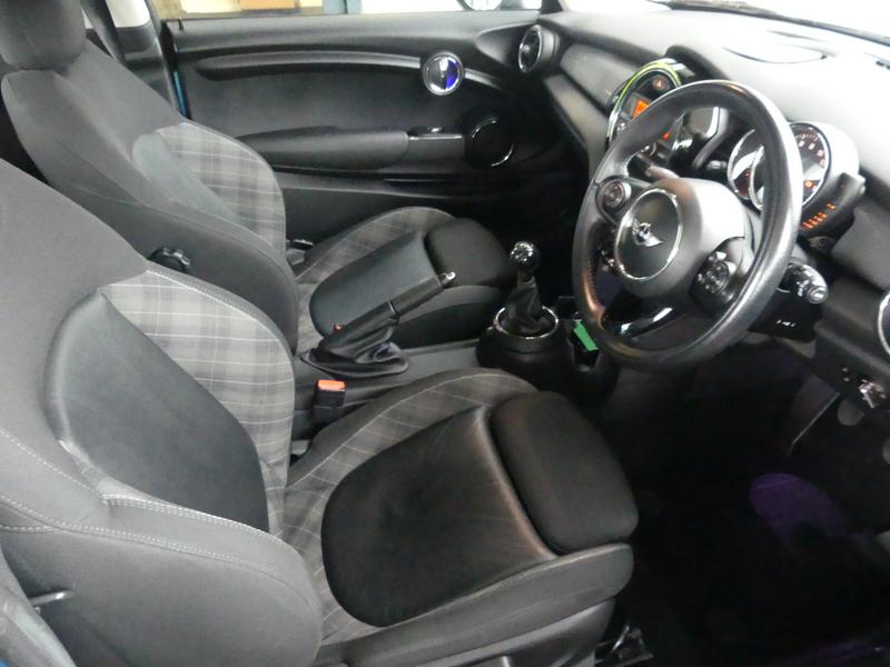 Used MINI Hatch 2016 for sale - 77529119: Photo 12