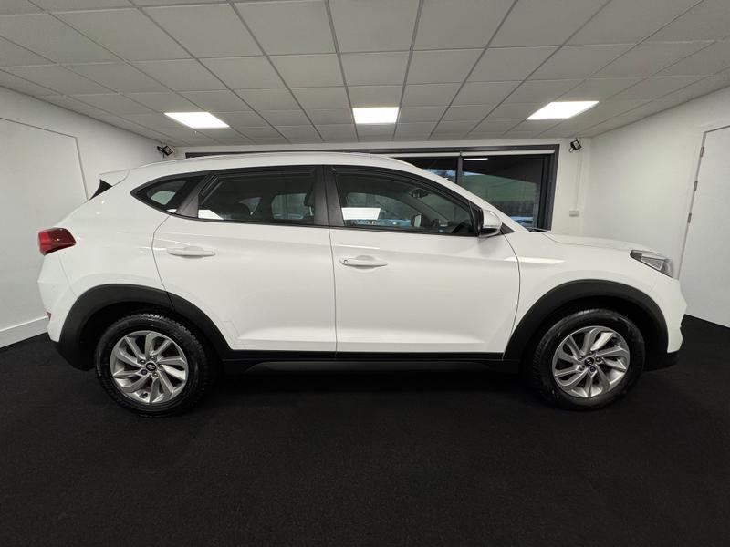 Used Hyundai TUCSON 2017 for sale - 77282623: Photo 4