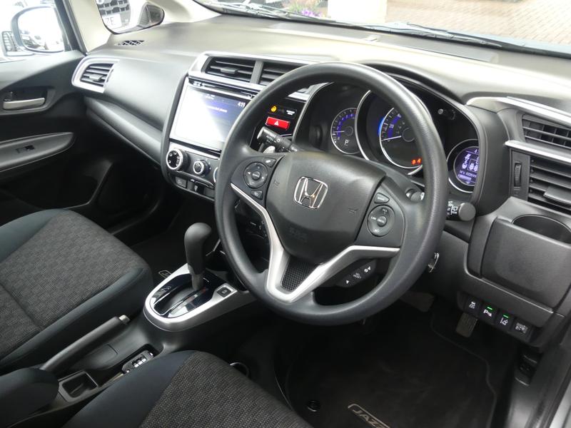 Used Honda Jazz 2016 for sale - 77718692: Photo 15