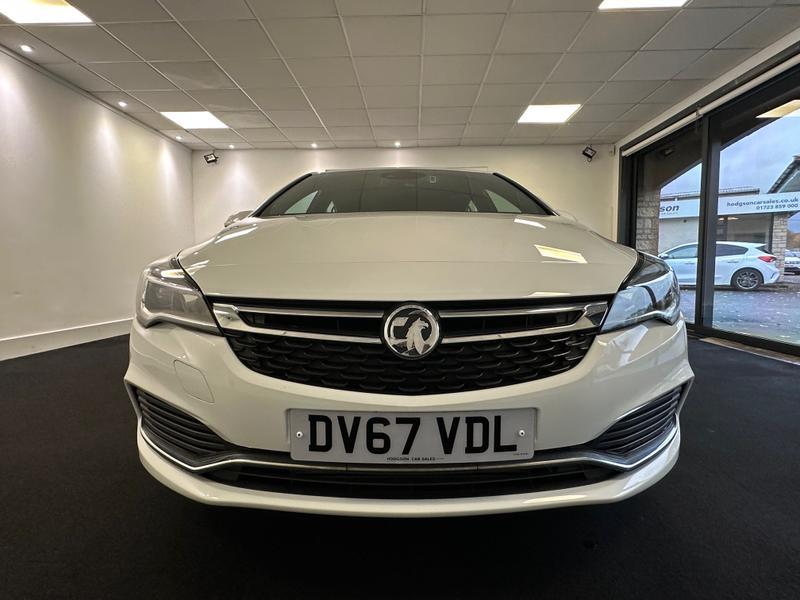 Used Vauxhall Astra 2017 for sale - 76452961: Photo 2
