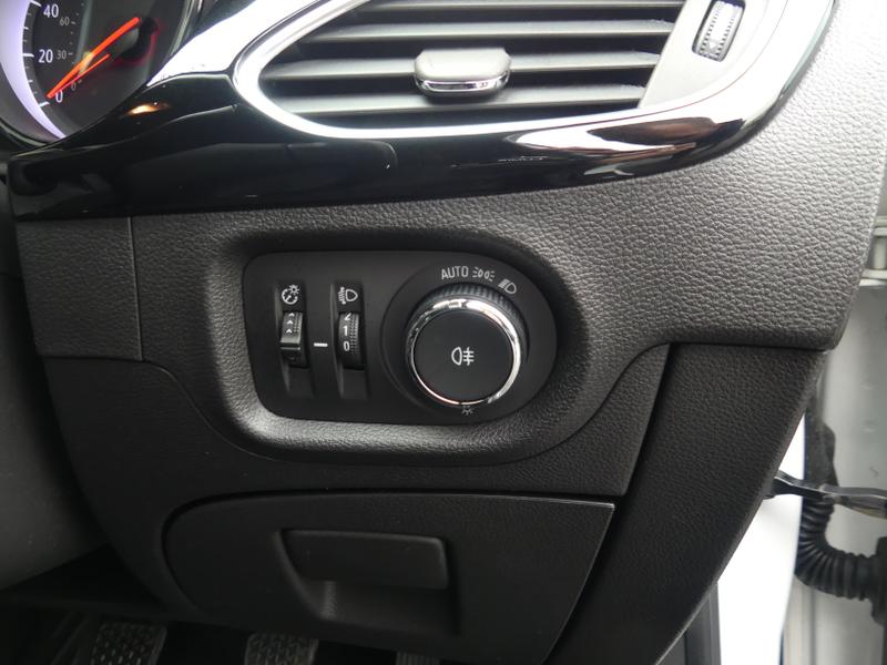 Used Vauxhall Astra 2017 for sale - 76452961: Photo 21