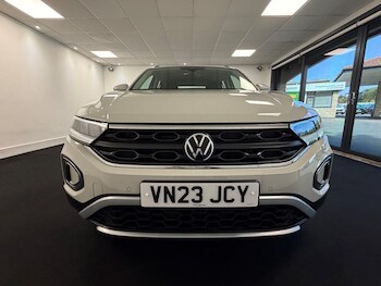 Used Volkswagen T-Roc 2023 for sale - 79264377: Photo