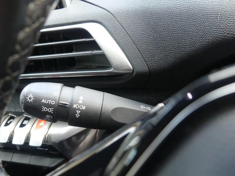 Used Peugeot 3008 2020 for sale - 76684974: Photo 27