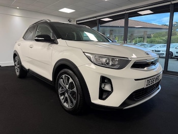 Used Kia Stonic 2018 for sale - 79344515: Photo