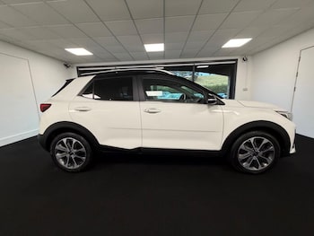 Used Kia Stonic 2018 for sale - 79344515: Photo
