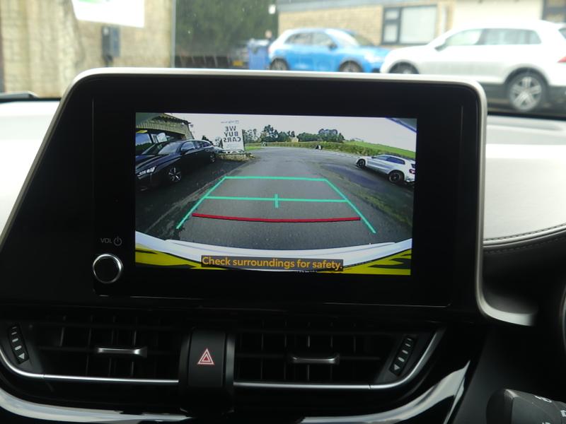 Used Toyota C-HR 2023 for sale - 77653666: Photo 13