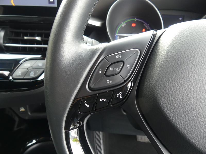 Used Toyota C-HR 2023 for sale - 77653666: Photo 28