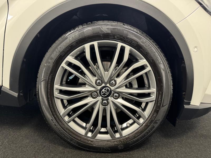 Used Toyota C-HR 2023 for sale - 77653666: Photo 44