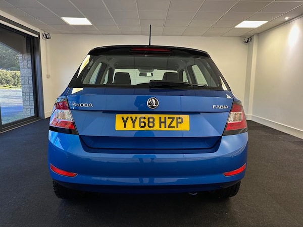 Used Skoda Fabia 2018 for sale - 76184358: Photo 9