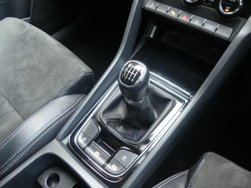 Used Skoda Karoq 2022 for sale - 77864692: Photo 24