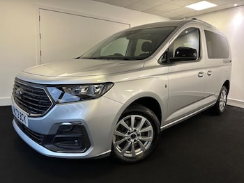 Used Ford Tourneo Connect 2022 for sale - 76508147: Photo