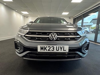 Used Volkswagen T-Roc 2023 for sale - 78513515: Photo