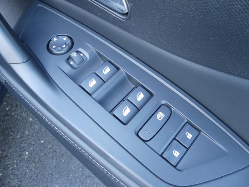 Used Peugeot 308 2022 for sale - 76782236: Photo 27