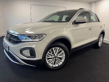Used Volkswagen T-Roc undefined for sale - 78575162: Photo