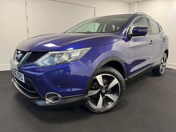 Used Nissan Qashqai 2016 for sale - 77225731: Photo