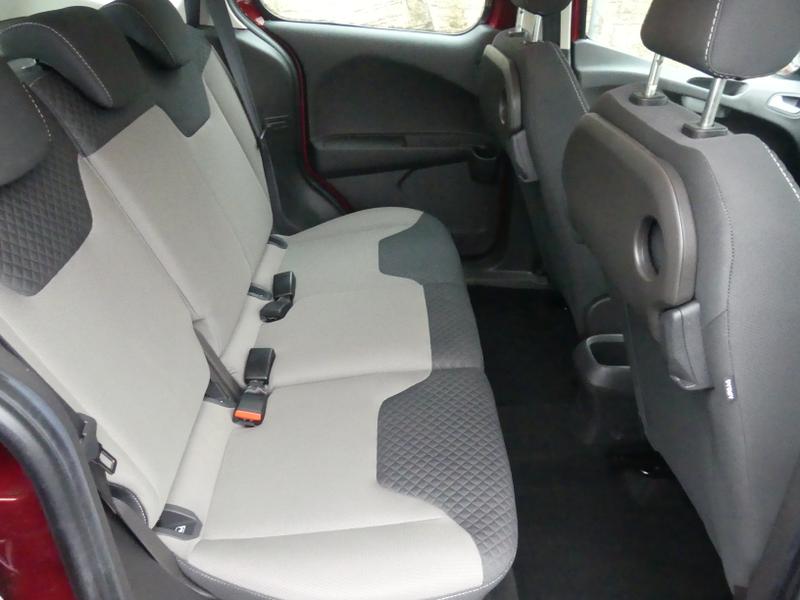 Used Ford Tourneo Courier 2019 for sale - 77445938: Photo 17