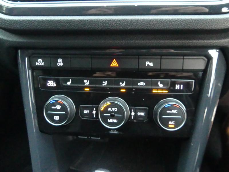 Used Volkswagen T-Roc for sale - 77225752: Photo 17