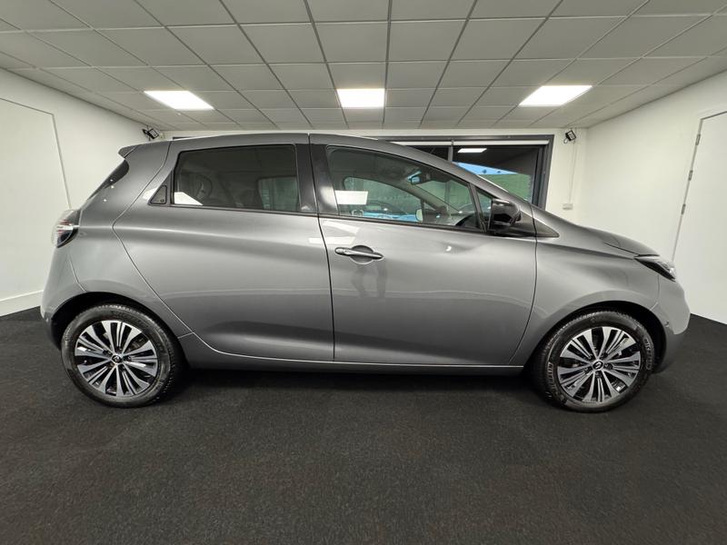 Used Renault Zoe 2023 for sale - 77545744: Photo 4