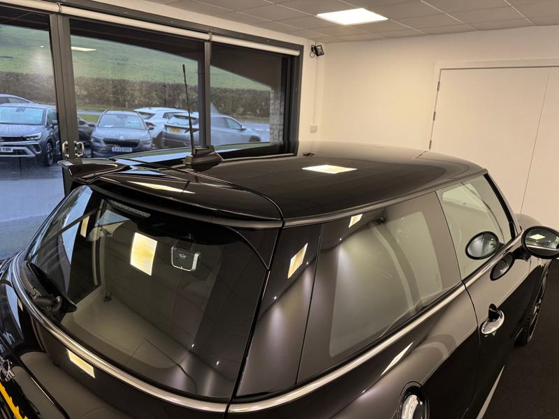 Used MINI Hatch 2018 for sale - 76541397: Photo 11