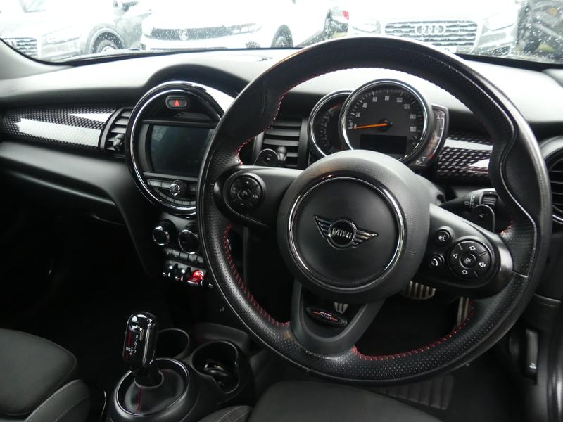 Used MINI Hatch 2018 for sale - 76541397: Photo 25