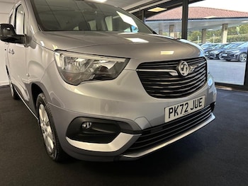 Used Vauxhall Combo Life 2022 for sale - 76184461: Photo