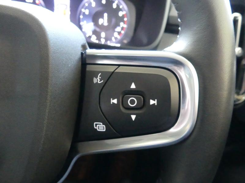 Used Volvo XC40 2020 for sale - 77830177: Photo 27