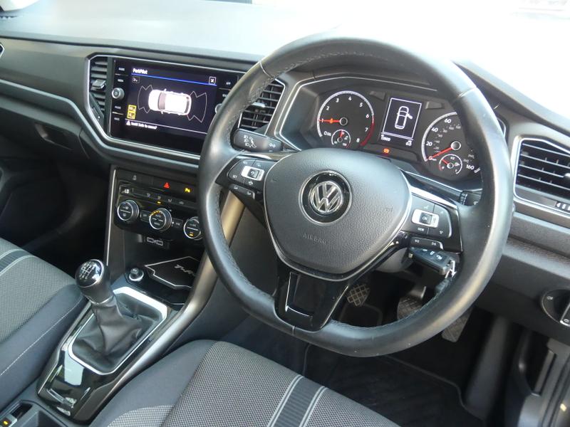 Used Volkswagen T-Roc 2018 for sale - 76097188: Photo 12