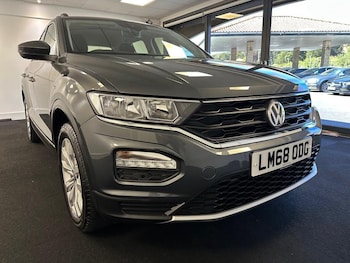 Used Volkswagen T-Roc 2018 for sale - 76097188: Photo 4