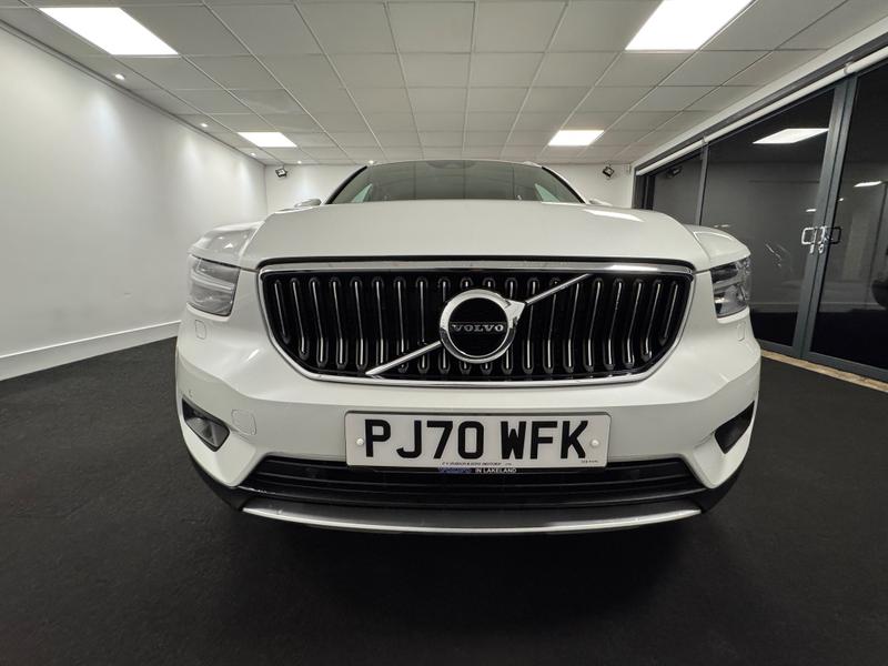 Used Volvo XC40 2020 for sale - 77192861: Photo 2