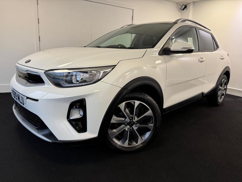 Used Kia Stonic 2019 for sale - 76685032: Photo 1