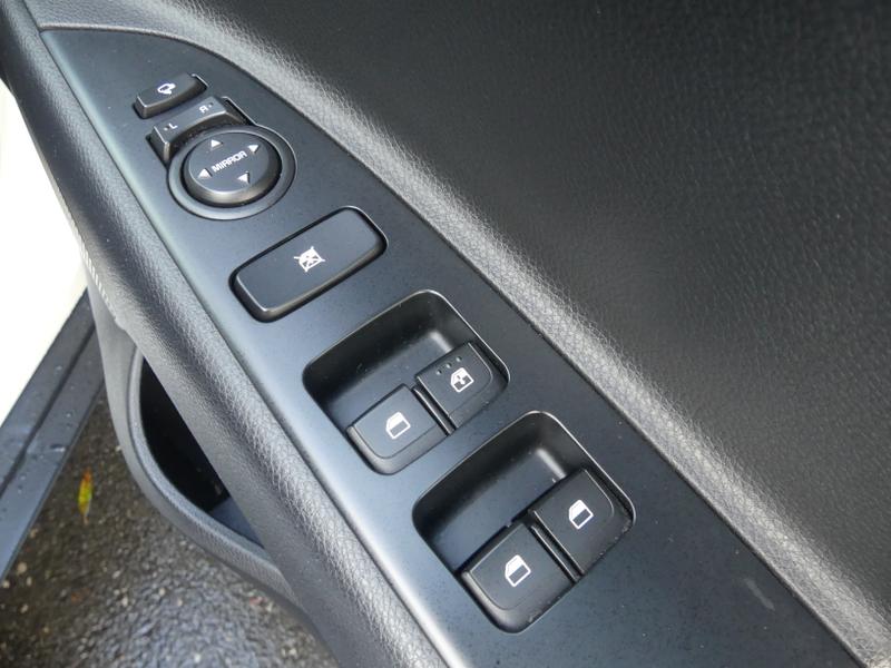 Used Kia Stonic 2019 for sale - 76685032: Photo 20