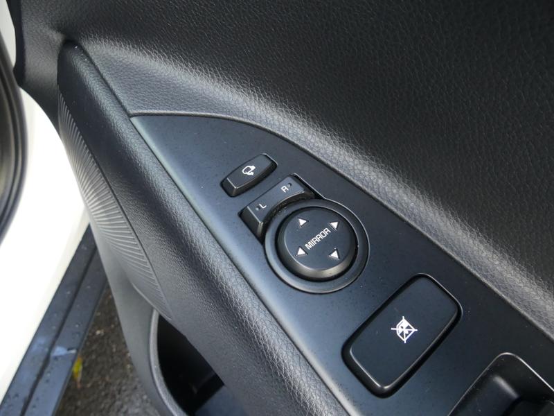 Used Kia Stonic 2019 for sale - 76685032: Photo 21