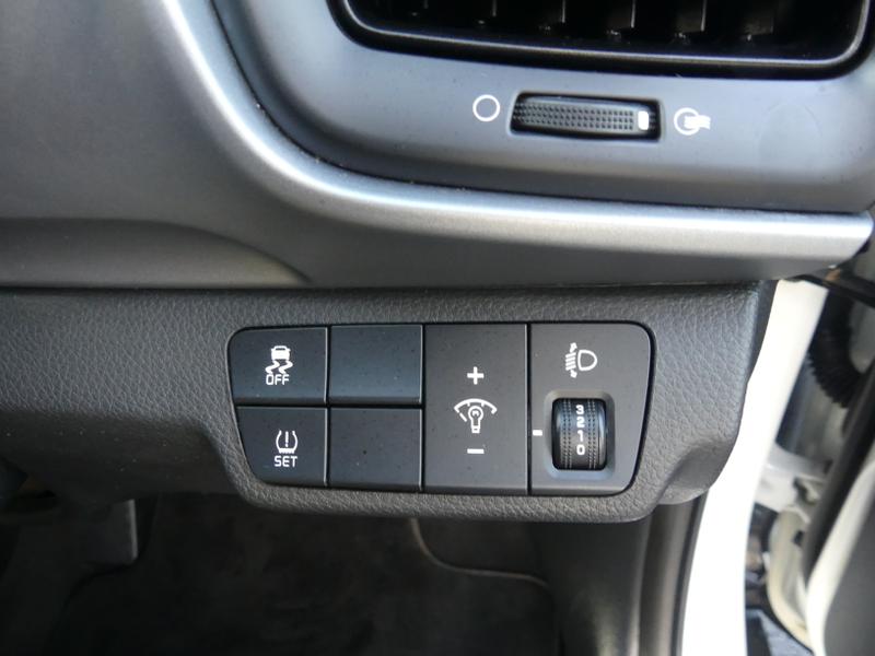 Used Kia Stonic 2019 for sale - 76685032: Photo 22