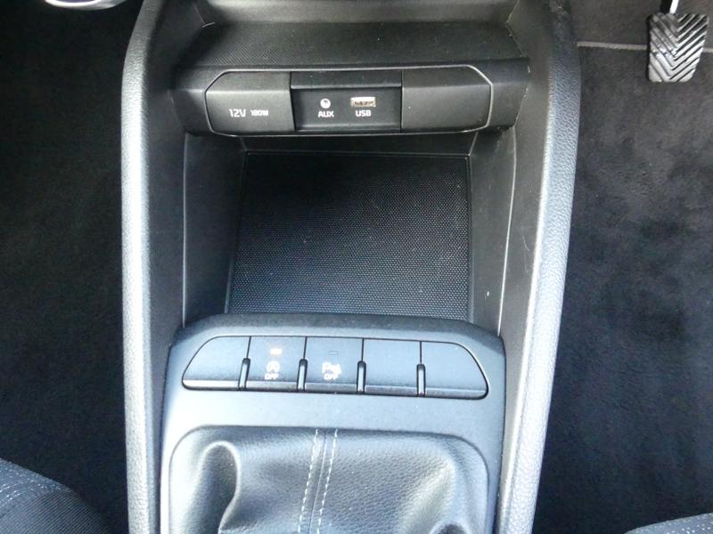 Used Kia Stonic 2019 for sale - 76685032: Photo 28