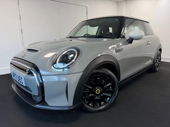 Used MINI Hatch 2021 for sale - 79369317: Photo