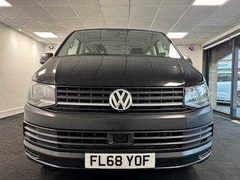 Used Volkswagen Transporter Shuttle 2018 for sale - 78779538: Photo